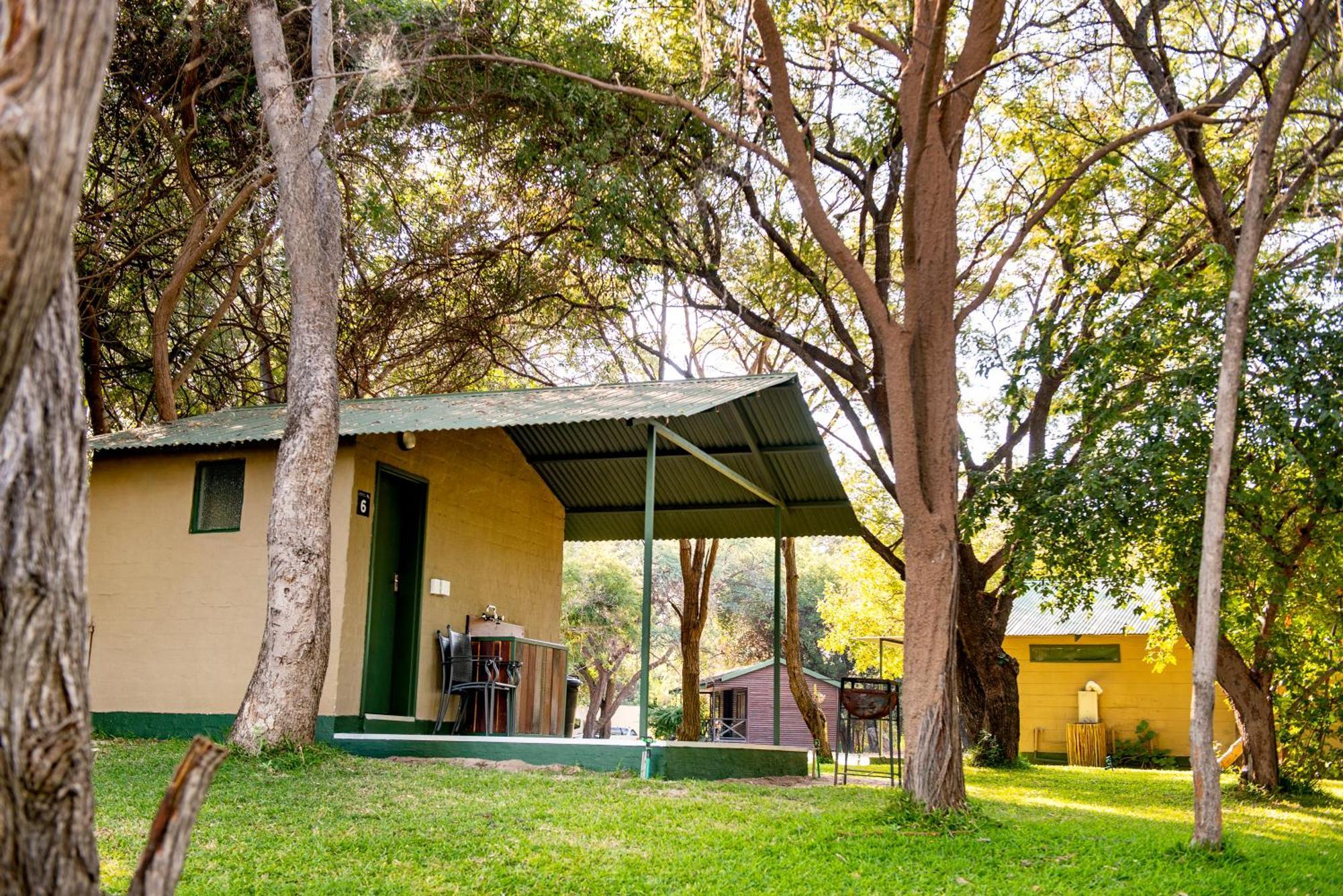 Zambezi Mubala Campsite Katima Mulilo Habitación foto